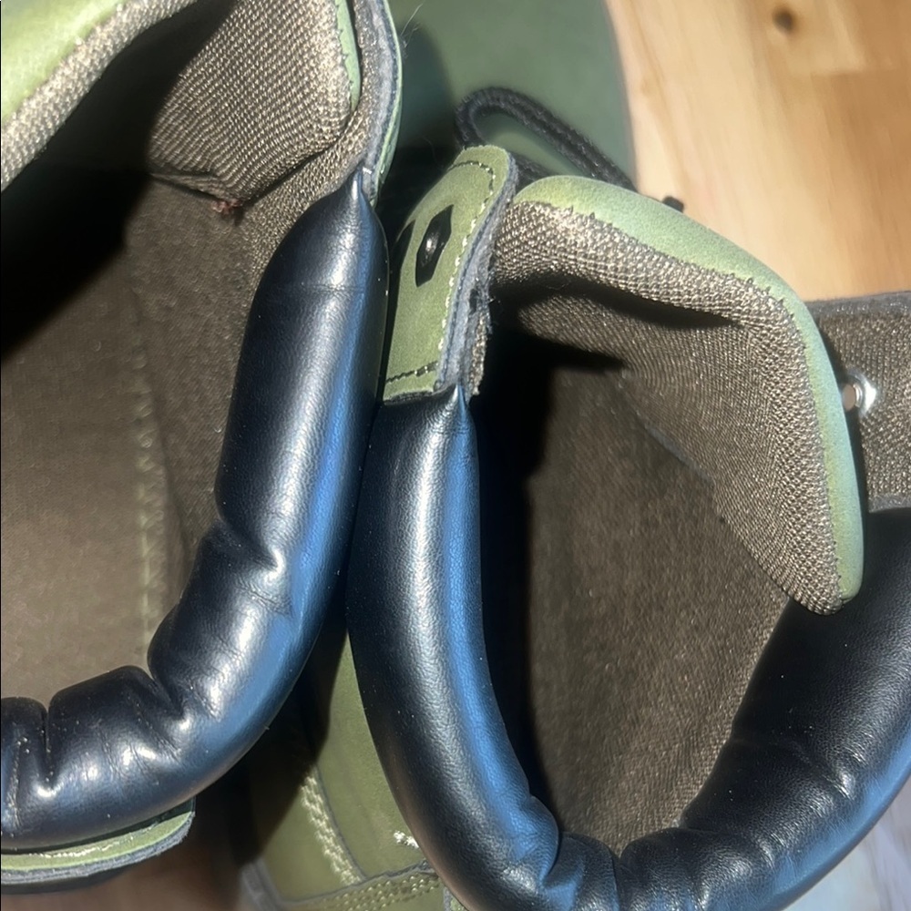Green Lace-Up Boots - Picture 6 of 6